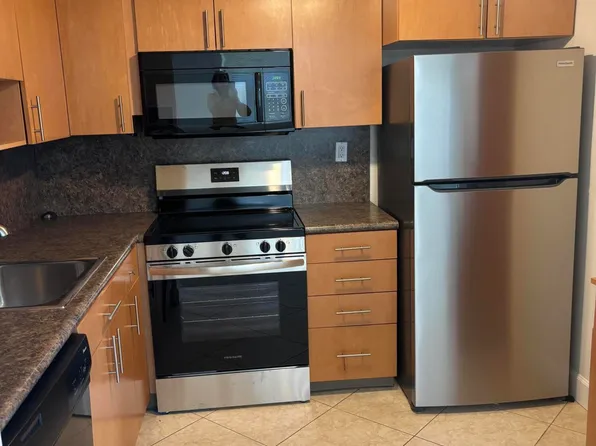 106 Burgundy C, Delray Beach, FL 33484