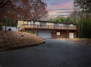 702 Greenwood Dr, High Point, NC 27262