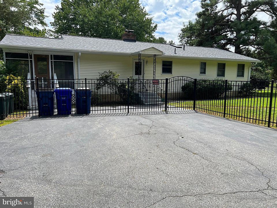 2nd image of 9595 Old Sycamore Rd
