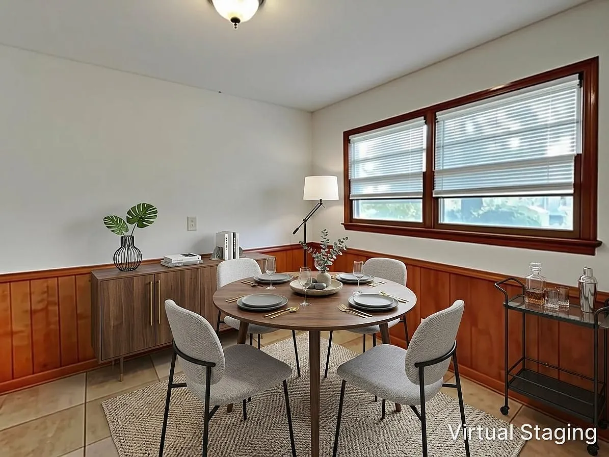 3 bed, 1.5 bath, 1524 sqft, $1,499 — Photo 3