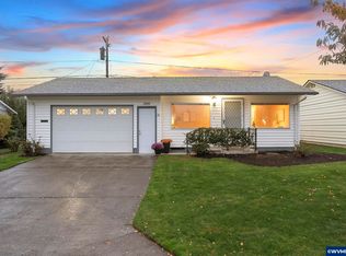 1344 Sallal Rd, Woodburn, OR 97071