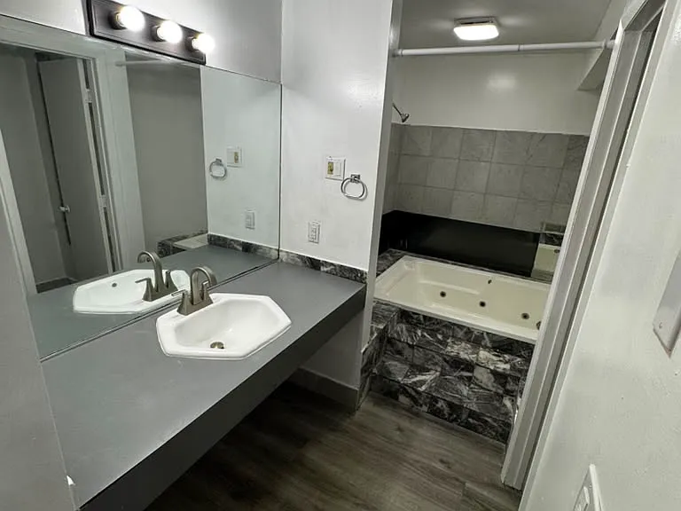 200 Fosler Rd #8 — Photo 7