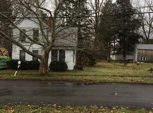 15 Clinton Ave, Fredonia, NY 14063