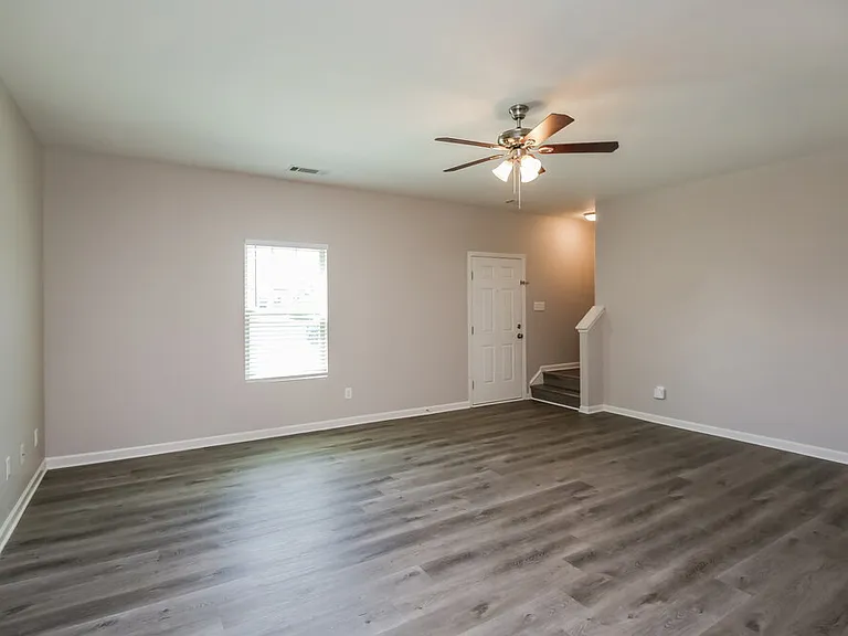 643 Nonsuch Way — Photo 5