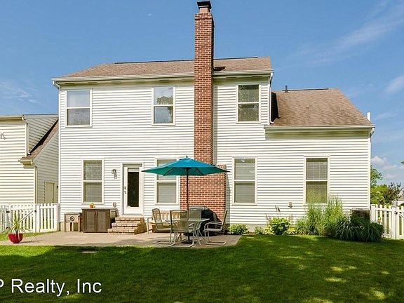 4th image of 4334 Greensbury Dr