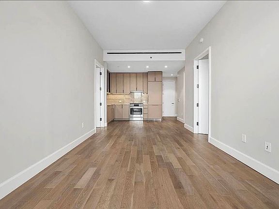 3rd image of 262 9th St #731