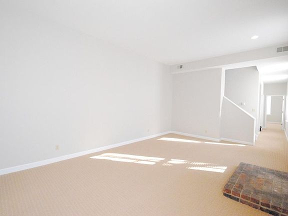 4th image of 2229 S 10th St #A
