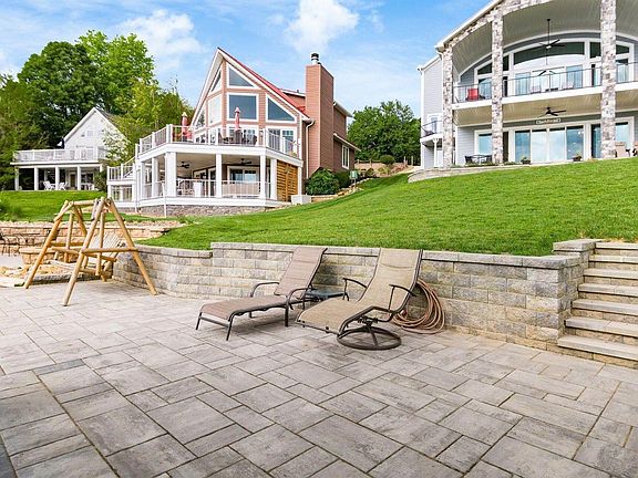 5th image of 173 Green Valley Dr