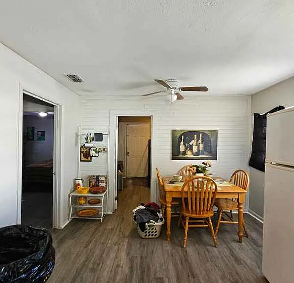 4 Sandy Ln #1 — Photo 26