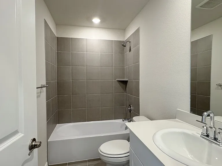 3720 Canyon Dr — Photo 14