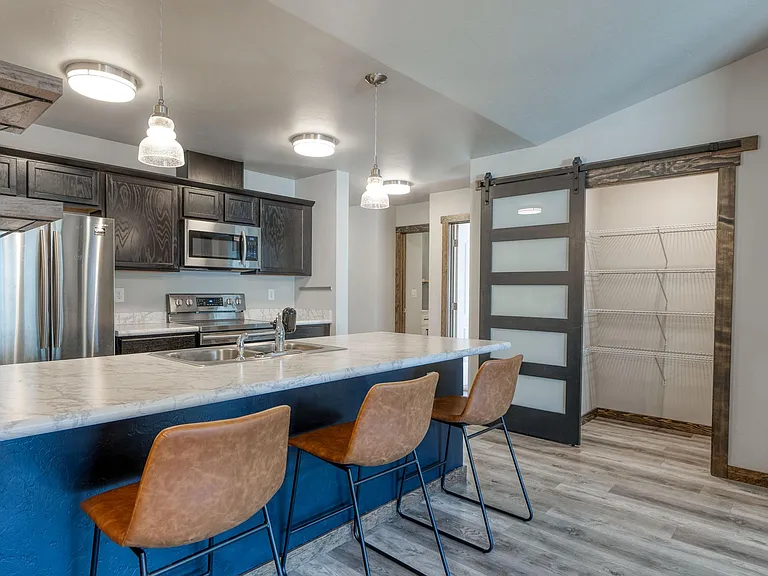 2332 Kismet Ct — Photo 16