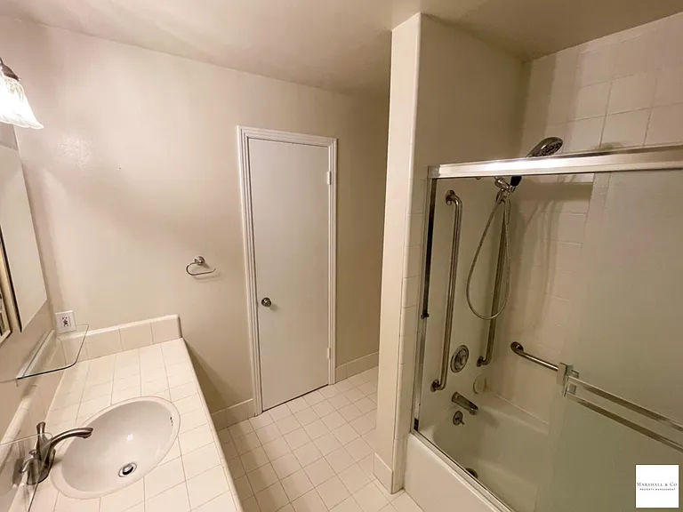 215 Throckmorton Ave #1 — Photo 11
