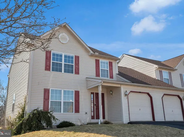 60 Michigan Dr, Sinking Spring, PA 19608