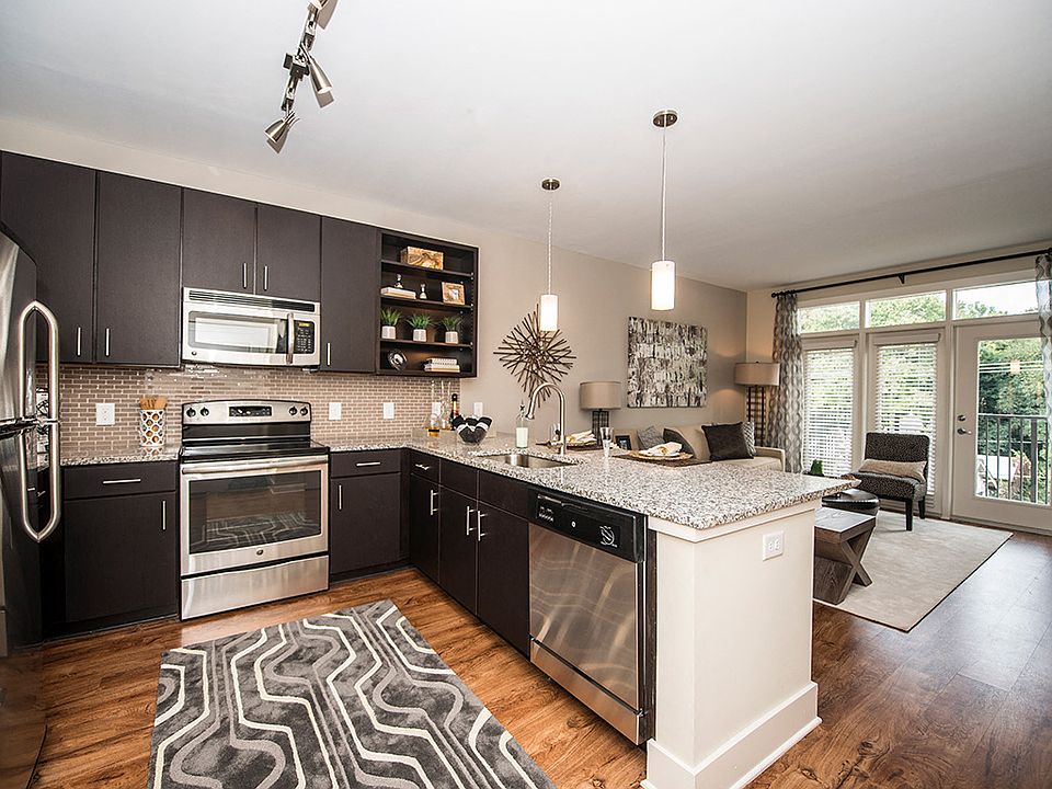 1st image of 150 Peters Creek Pkwy #1040918