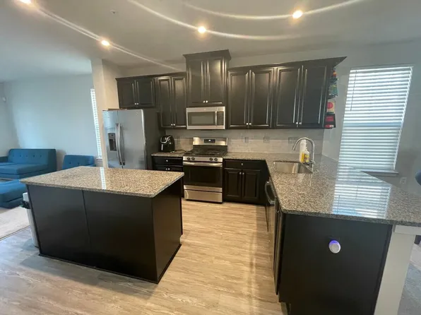 2818 Arts Vista Blvd, Suitland, MD 20746