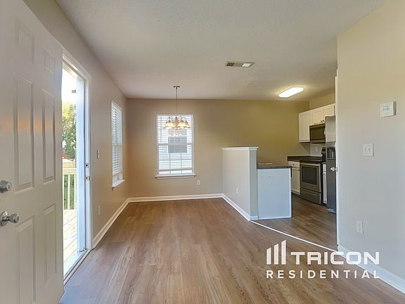 5th image of 2191 Tuley Dr
