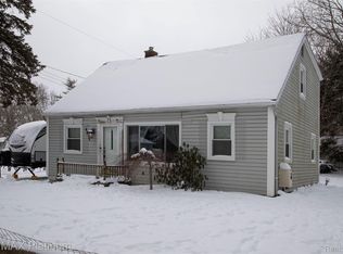 4975 Comstock St, Commerce Township, MI 48382