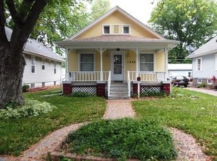 1330 E High St, Davenport, IA