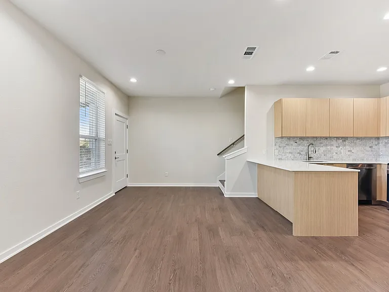 Lone Oak Homes — Photo 14