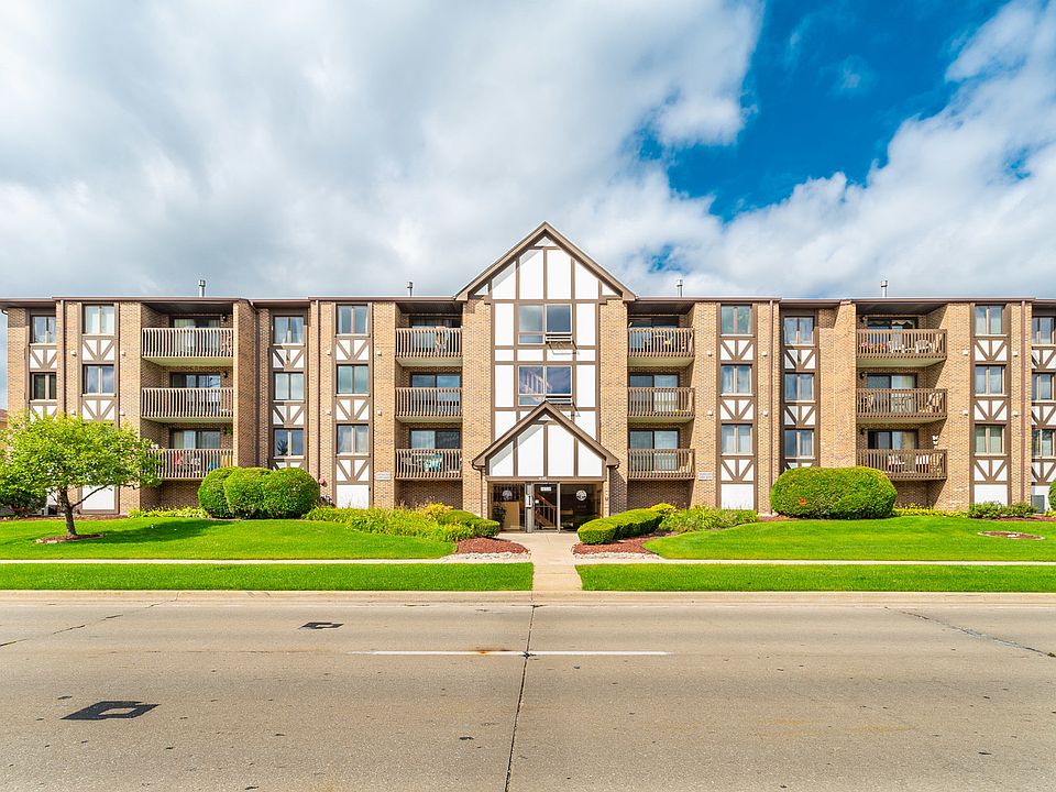 1st image of 10320 Central Ave #205C