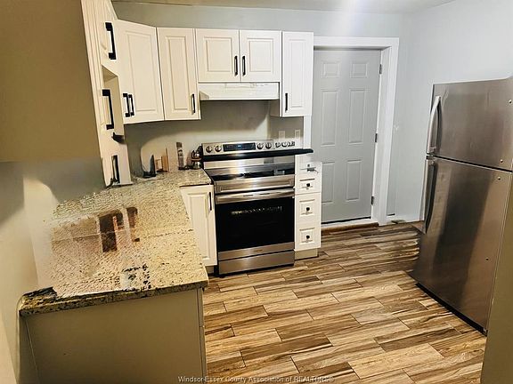 3rd image of 4625 Bunker Ave