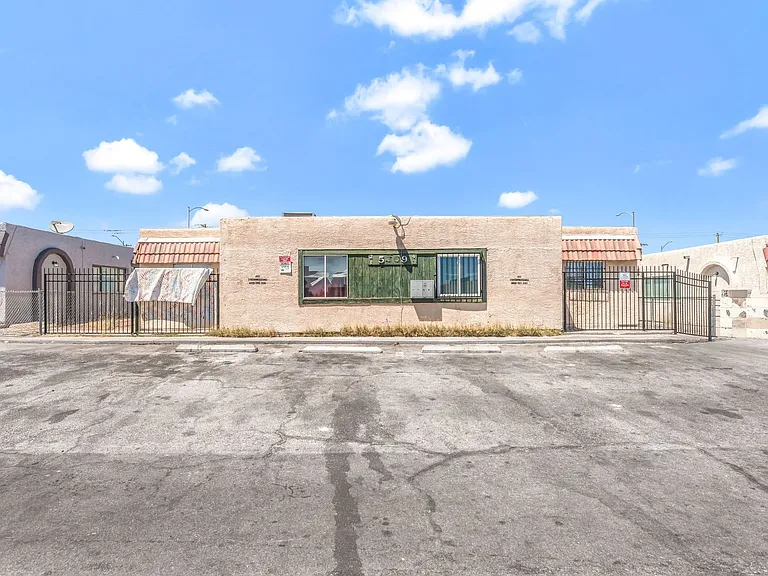 5309 W Cheyenne Ave — Photo 35