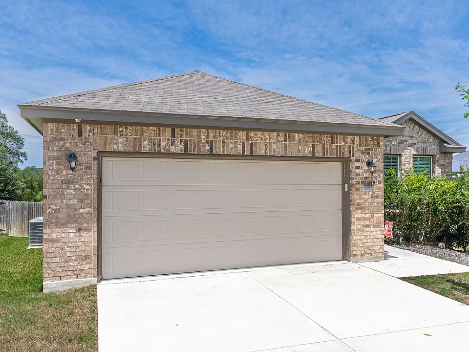 11219 Pomona Park Dr