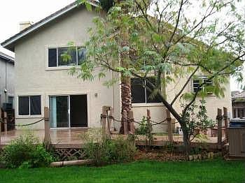 3rd image of 2104 Saint Andrews Ct