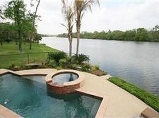 19927 Rio Villa Dr, Houston, TX 77049