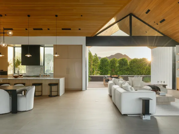 6840 E AVENIDA EL ALBA Avenue, Paradise Valley, AZ 85253