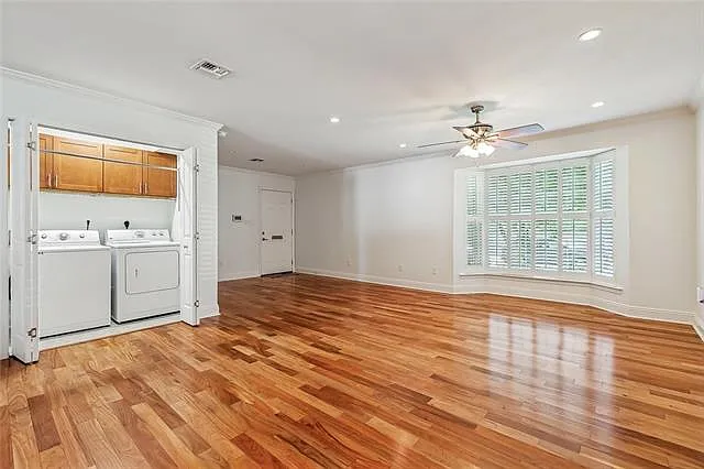 6832 Orleans Ave — Photo 7