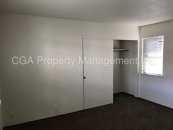 5th image of 318 Greenmore Way