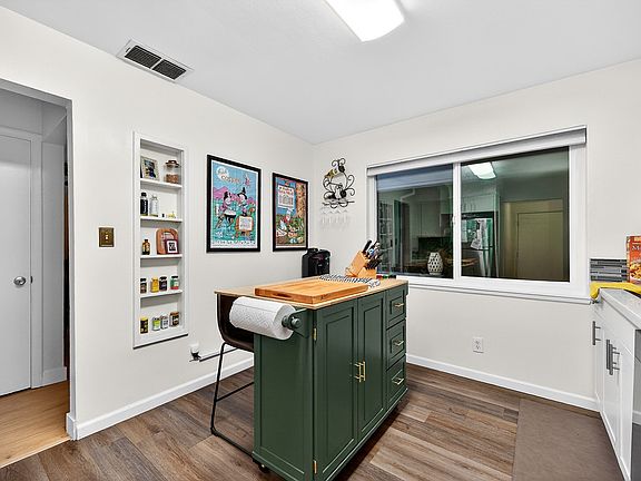 3rd image of 7244 Robin Rd #7244