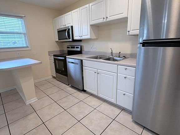 2nd image of 4150 Horseshoe Rd N APT 18