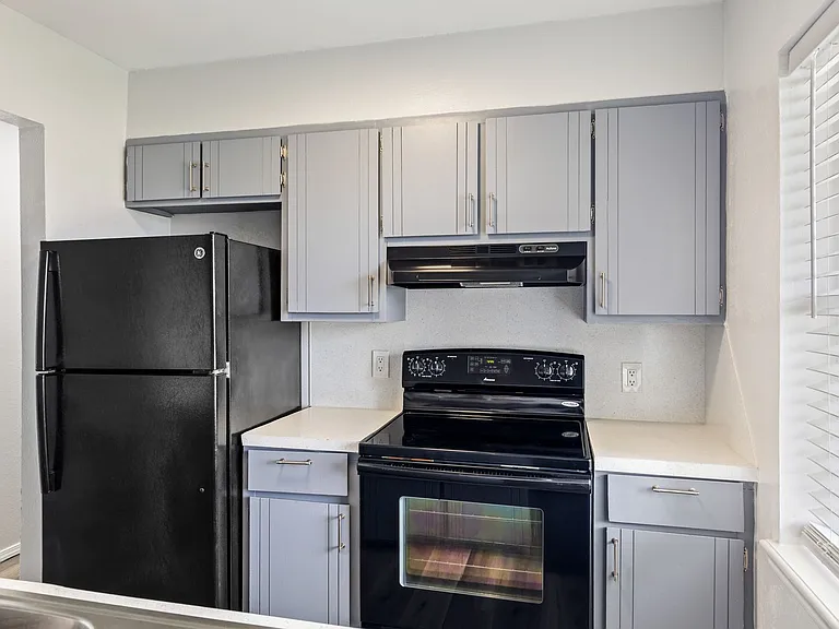 4009 NW Ozmun Ave #C2 — Photo 11