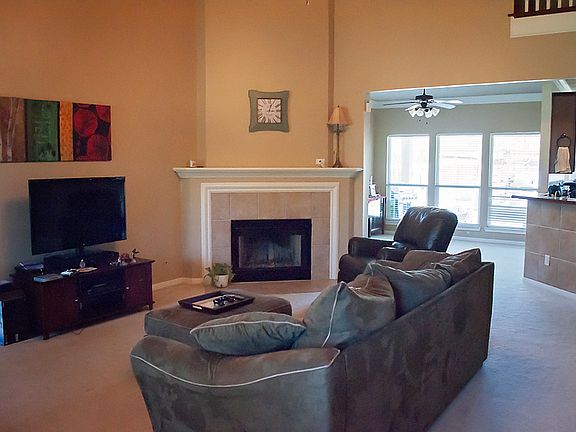 3rd image of 4408 Pickering Pl