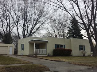 523 S Erie St, De Pere, WI 54115