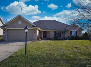 1966 N Sheffield Dr, Bellbrook, OH 45305