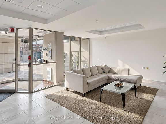 3rd image of 920 Sheppard Ave W #711