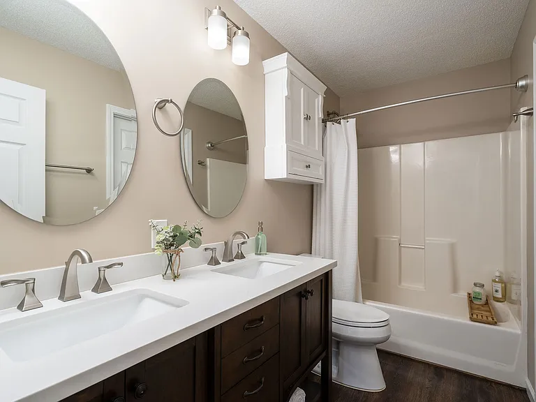 112 Kings Mountain Ct — Photo 25