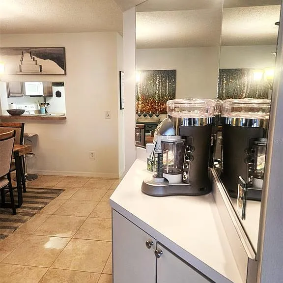 307 Pine Hollow Cir #307 — Photo 18