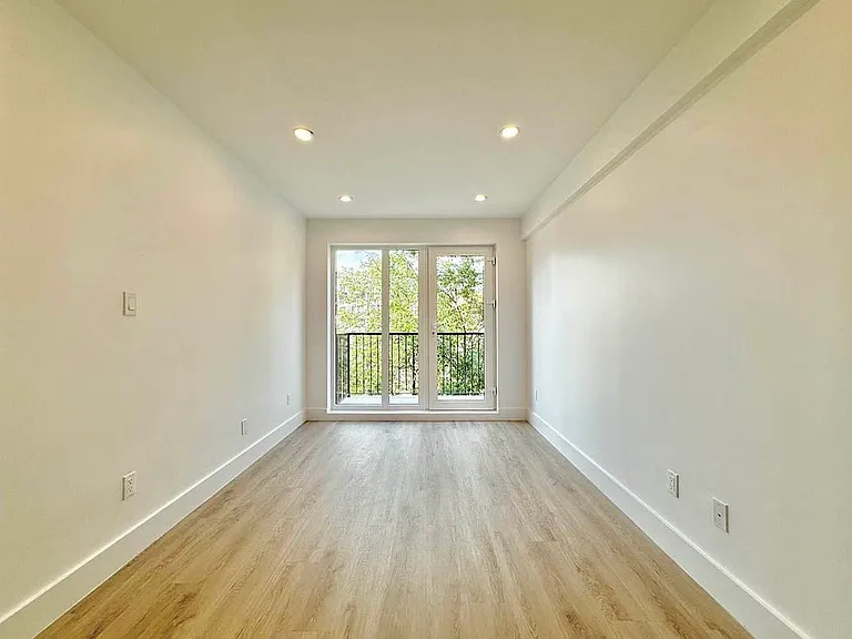 78 Beaver St #3B — Photo 3