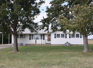 94 SE 20th Rd, Great Bend, KS 67530