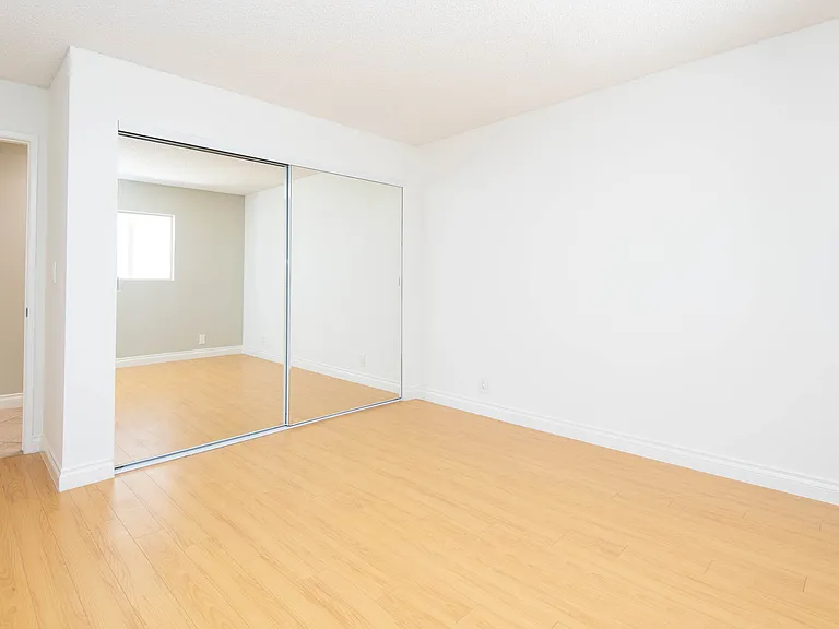 12760 Caswell Ave #100 — Photo 12