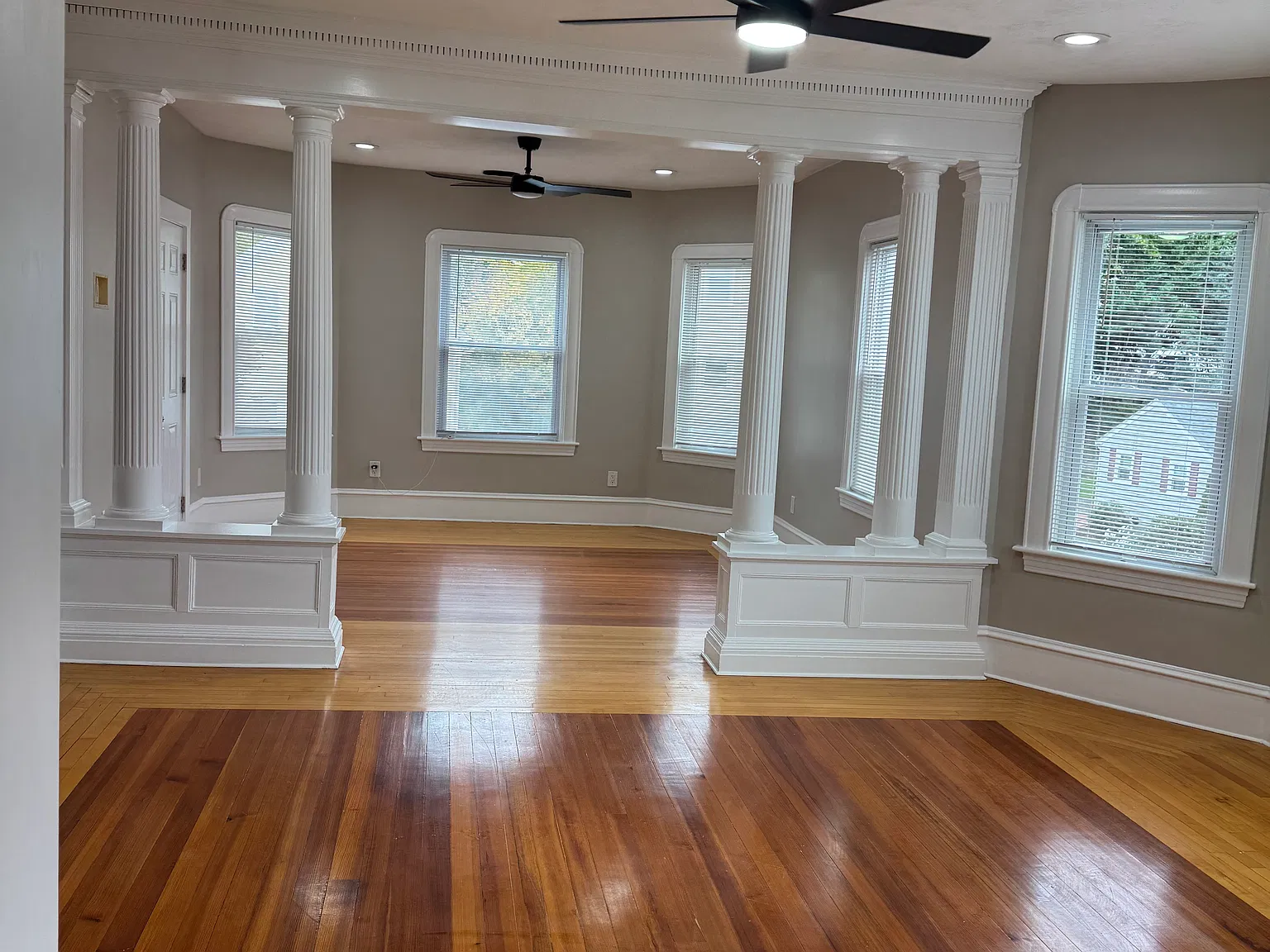 3 bed, 1200 sqft, $2,000 — Photo 2
