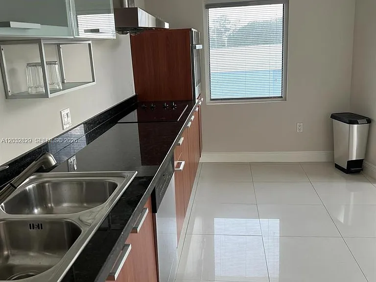 1650 Brickell Ave #206 — Photo 8