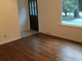 13 Nottingham Rd, Greenville, SC 29607