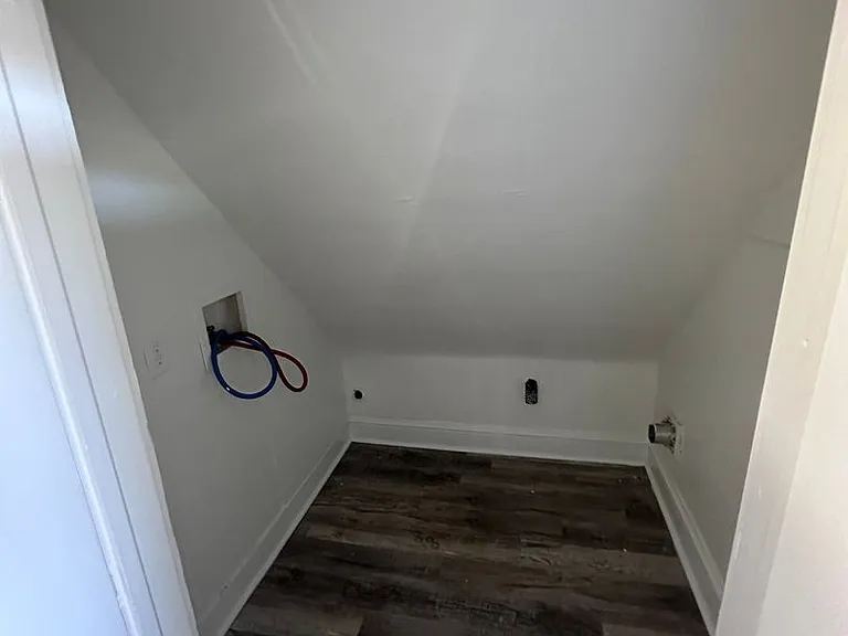 2815 Keller Ave — Photo 11