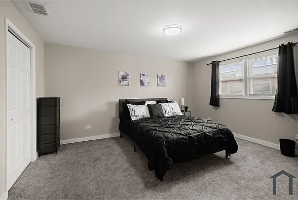 7007 S East End Ave #C — Photo 8