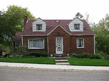 92 Kane Blvd photo 1